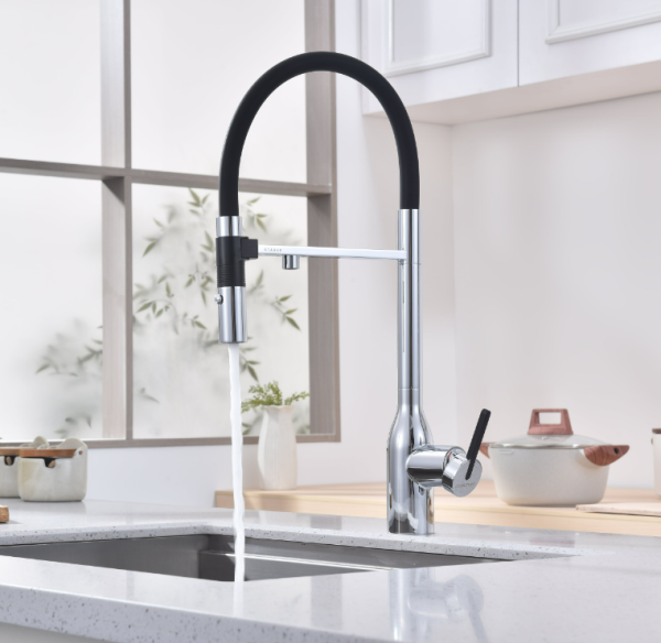 смеситель для кухни paulmark magneto one ma213188-cr, с гибким изливом, цвет хром, излив черный