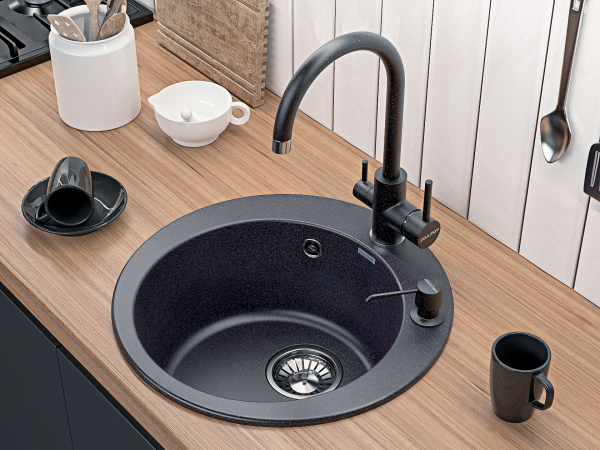 смеситель для кухни paulmark essen es213211-308, черный