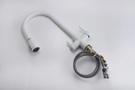 смеситель для кухни paulmark lange la214212-431 с подключением к фильтру, цвет белый матовый