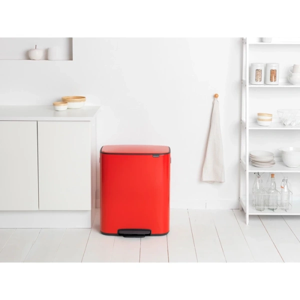 Мусорное ведро Brabantia Bo Pedal Bin 211522 30+30 л, пламенно-красное