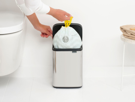 мусорное ведро brabantia bo 222788 4 л, полированная сталь