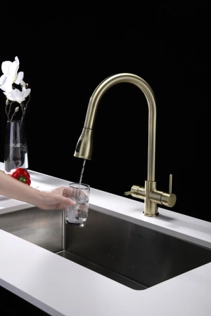 смеситель для кухни paulmark lange la214212-br с подключением к фильтру, цвет бронза