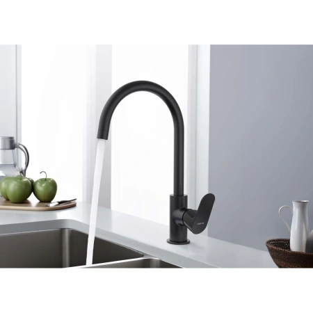 смеситель для кухни aquatek оберон aq1282mb черный матовый