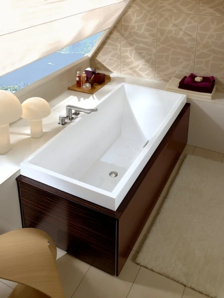 квариловая ванна villeroy & boch squaro ubq170sqr2v-01 170x75 см, встраиваемая, цвет альпийский белый, на ножках