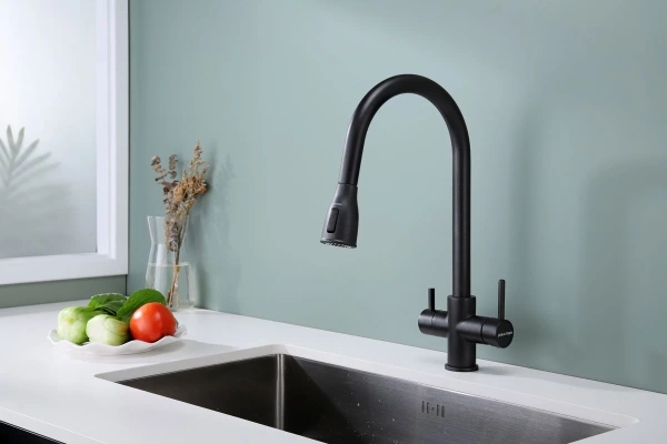 смеситель для кухни paulmark lange la214212-418 с подключением к фильтру, цвет черный металлик