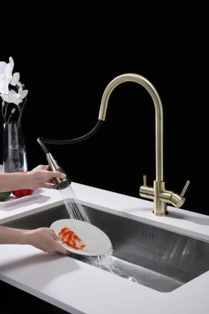смеситель для кухни paulmark lange la214212-br с подключением к фильтру, цвет бронза